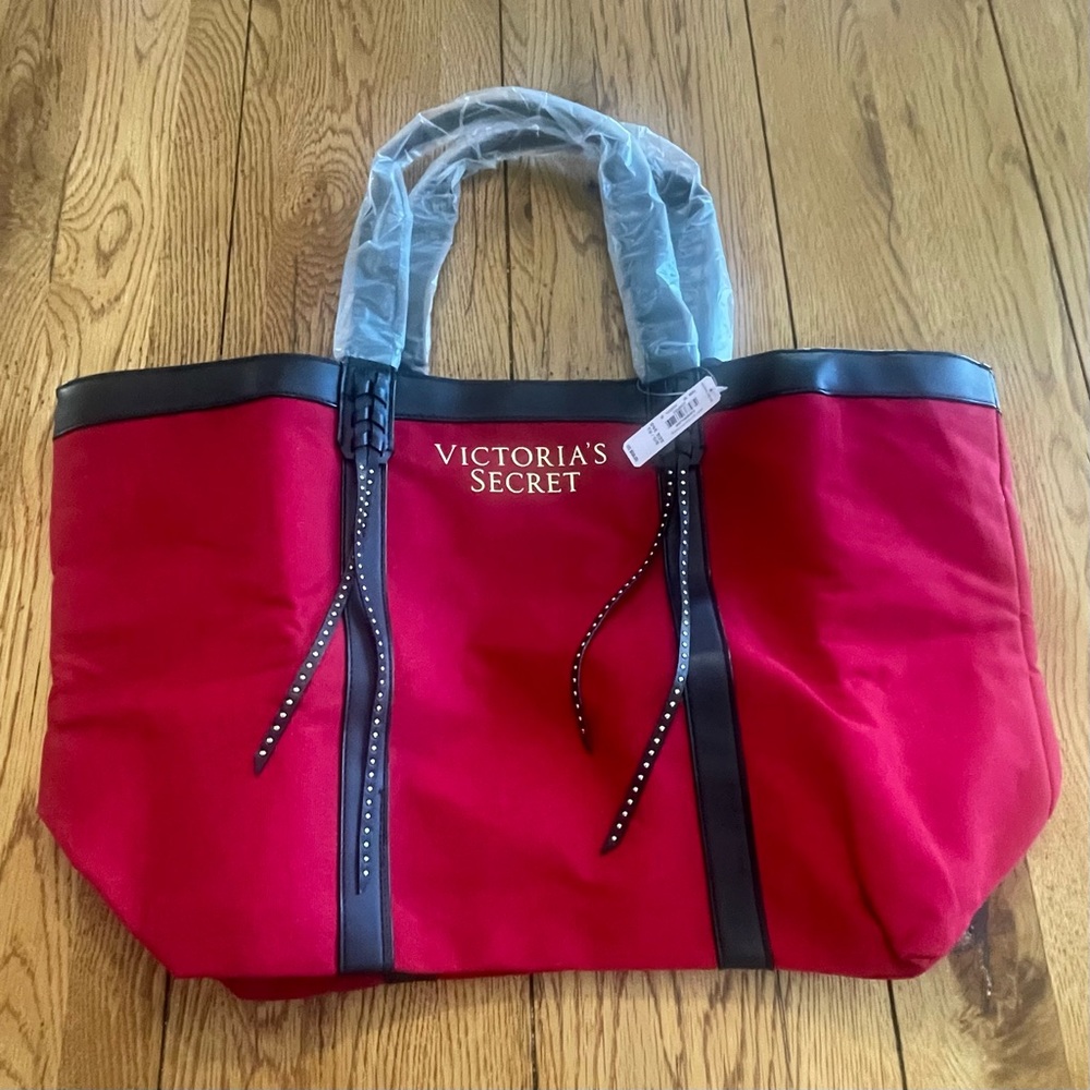 Victoria's Secret  NEW Large Red & Black Tote Bag Beach/Travel/ Gym/ Weekender